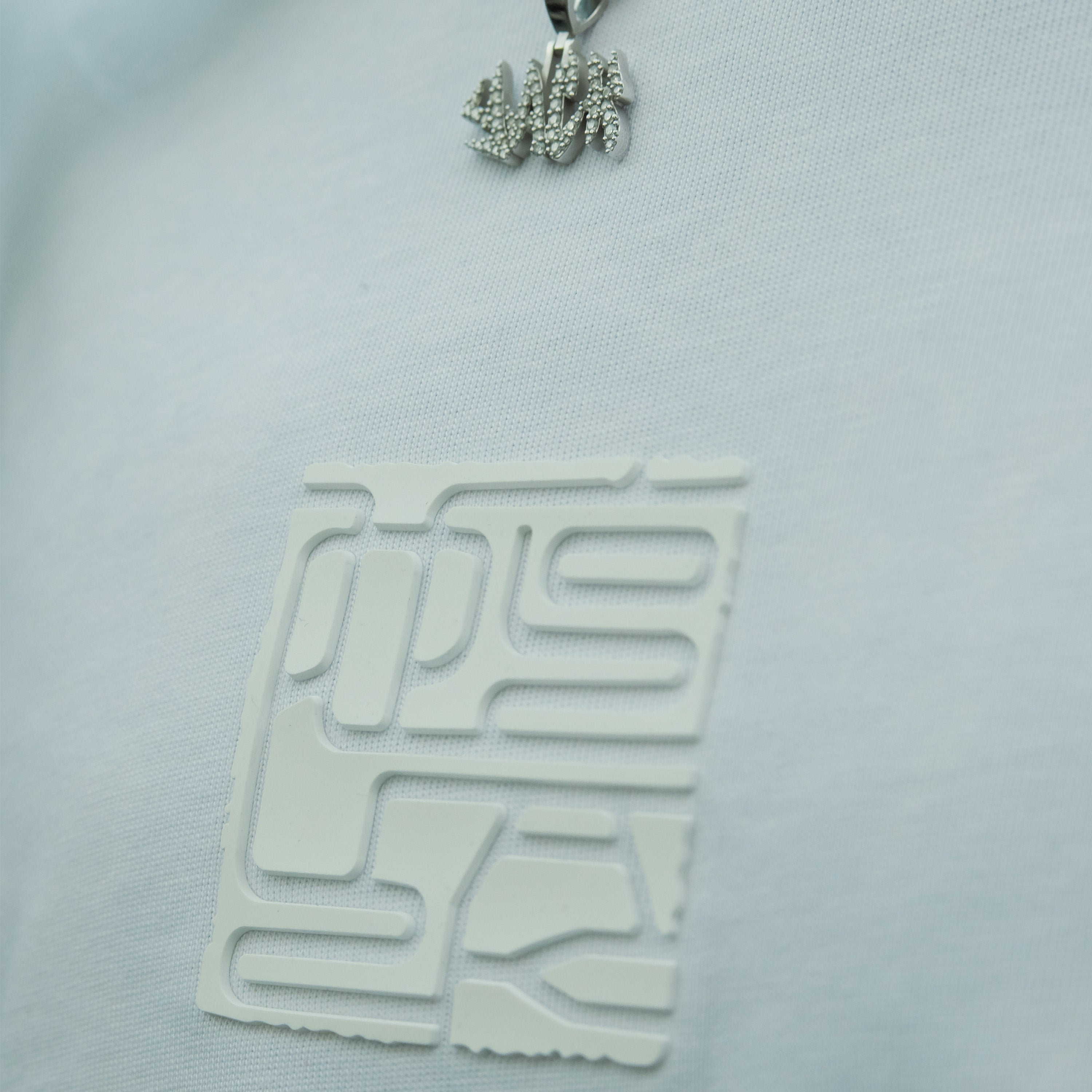 YACK - LOGO TEE 4.0 (REGULAR TEE) (BACK TO BASIC SERIES)