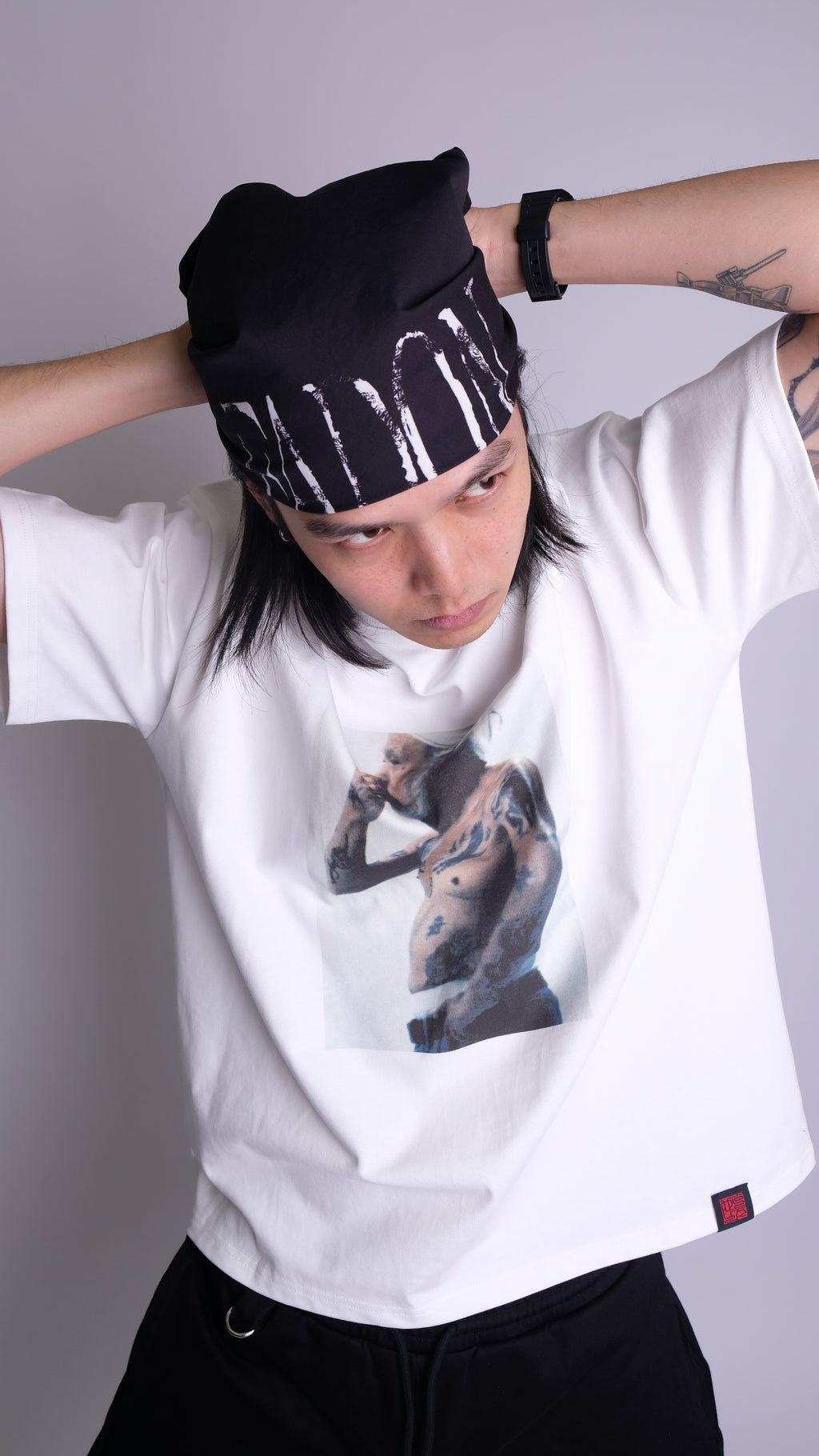 Novel Fergus - Fadon Album Cover Tee
