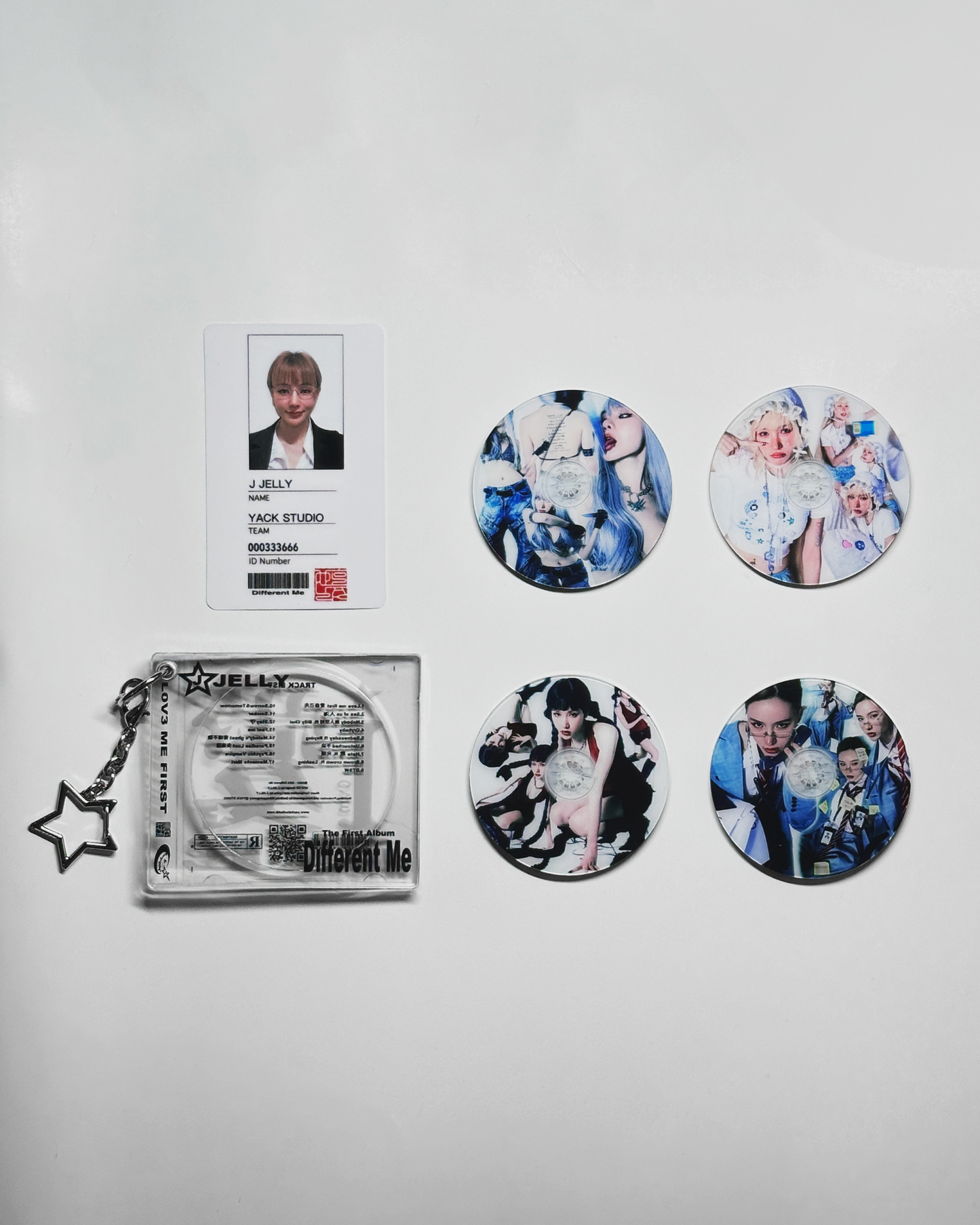 J Jelly - Different me [Mini CD NFC Keyring]