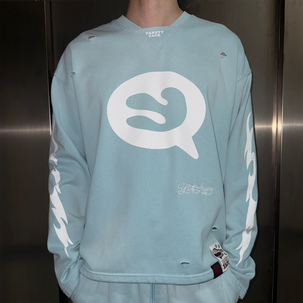 YAKETY YACK - SWEATER